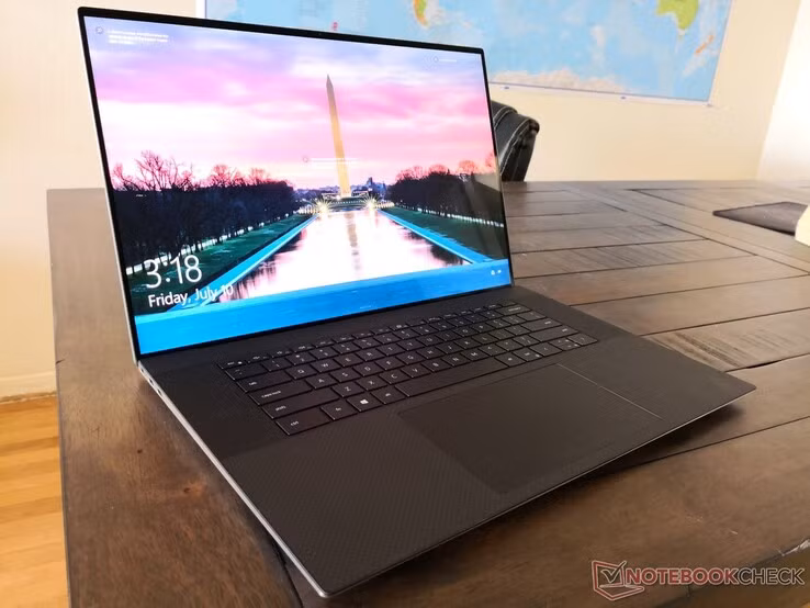 Dell XPS 17 9700 (Ảnh: Notebook Check) Dell XPS 17 9700 (Ảnh: Notebook Check)