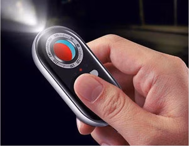Máy có cũng có chức năng báo động như một thiết bị chống trộm (Ảnh: Gizmochina)