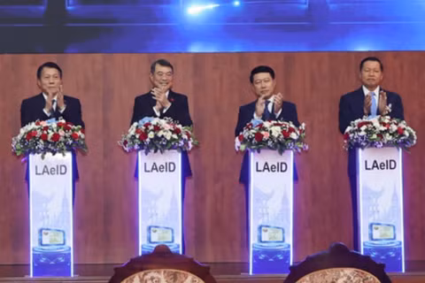 Lào cấp hơn 400.000 thẻ căn cước điện tử từ hệ thống do Việt Nam hỗ trợ