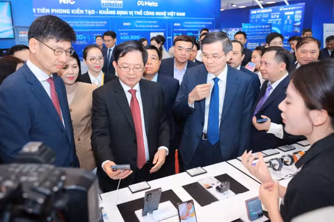 Phó Thủ tướng yêu cầu gắn trách nhiệm người đứng đầu với kết quả thực hiện. Ảnh: Bộ KHCN.