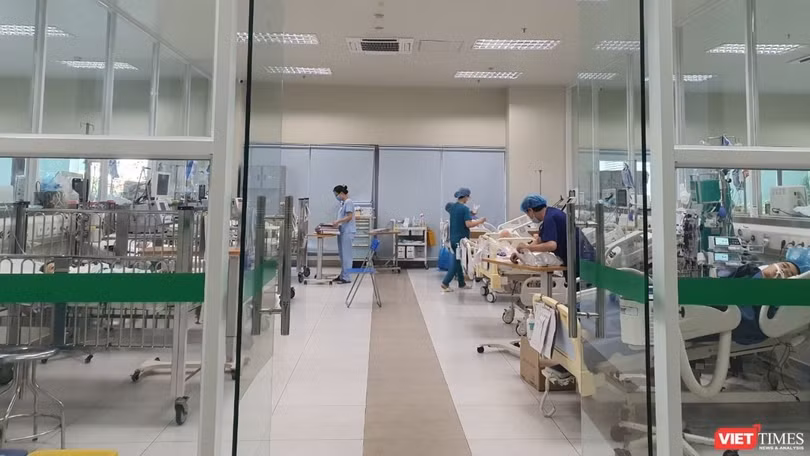 Đấu thầu thành công 50 gói thiết bị, vật tư và thuốc, BV Nhi Trung ương đủ đáp ứng nhu cầu của bệnh nhân