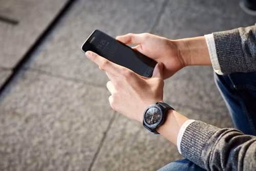 Samsung Gear S3.