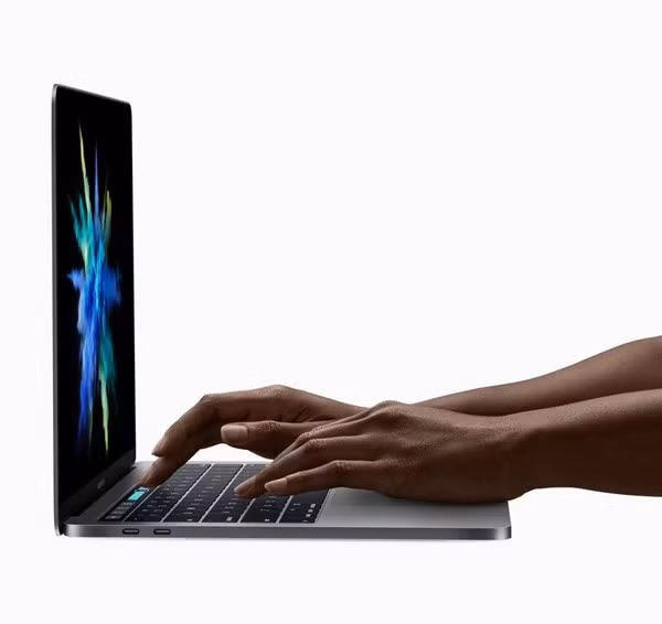 Tin đồn MacBook Pro 15 inch hỗ trợ RAM 32GB