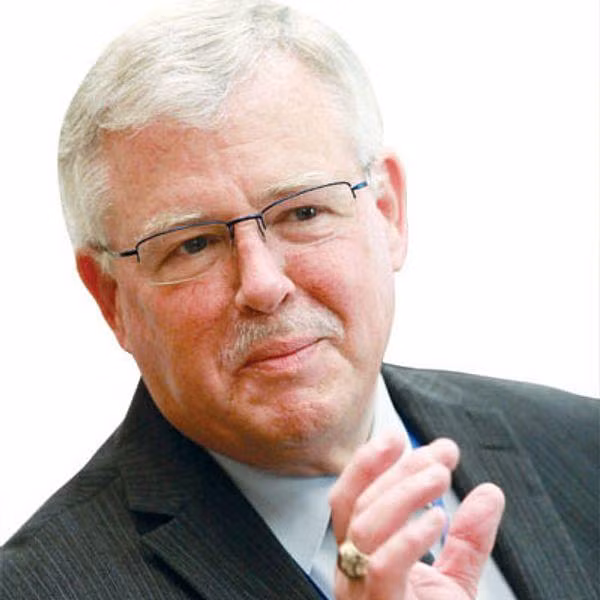 Giáo sư Carl Thayer (Đại học New South Wales, Australia) cho rằng tác động của Luật Hải cảnh mới khá nguy hiểm đối với cục diện Biển Đông hiện nay. Ảnh: NVCC Giáo sư Carl Thayer (Đại học New South Wales, Australia) cho rằng tác động của Luật Hải cảnh mới khá nguy hiểm đối với cục diện Biển Đông hiện nay. Ảnh: NVCC