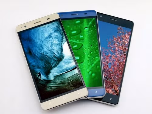 Bavapen B525 có 3 tùy chọn màu sắc vỏ máy là vàng Gold, xanh và đen. Bavapen B525 có 3 tùy chọn màu sắc vỏ máy là vàng Gold, xanh và đen.