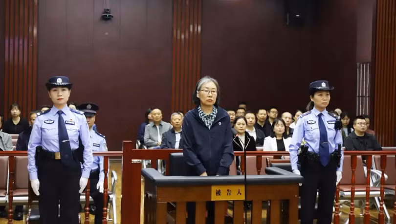 Ngo Le Hoa nghe tuyen an.jpg