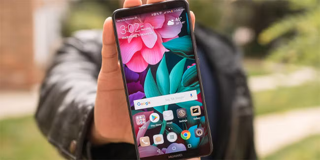 Top 5 smartphone có tuổi thọ pin “khủng” nhất năm nay ảnh 2