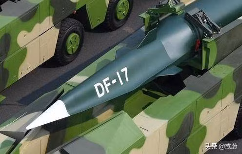Đầu đạn của tên lửa siêu thanh Dongfeng-17 của Trung Quốc rất giống với đầu đạn của Hwasong-8 Triều Tiên (Ảnh: Toutiao). Đầu đạn của tên lửa siêu thanh Dongfeng-17 của Trung Quốc rất giống với đầu đạn của Hwasong-8 Triều Tiên (Ảnh: Toutiao).