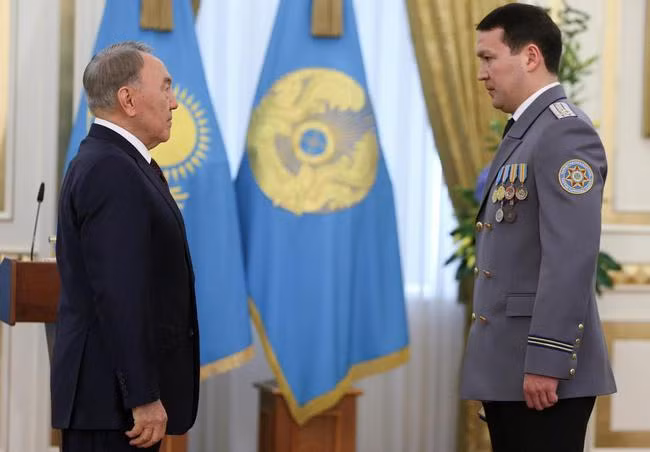 Ông Nazarbayev đưa cháu trai Samat Abis lên làm Phó Chủ tịch Ủy ban An ninh Quốc gia Kazakhstan (Ảnh: 163.com).
