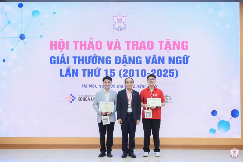 Sinh vien.jpg