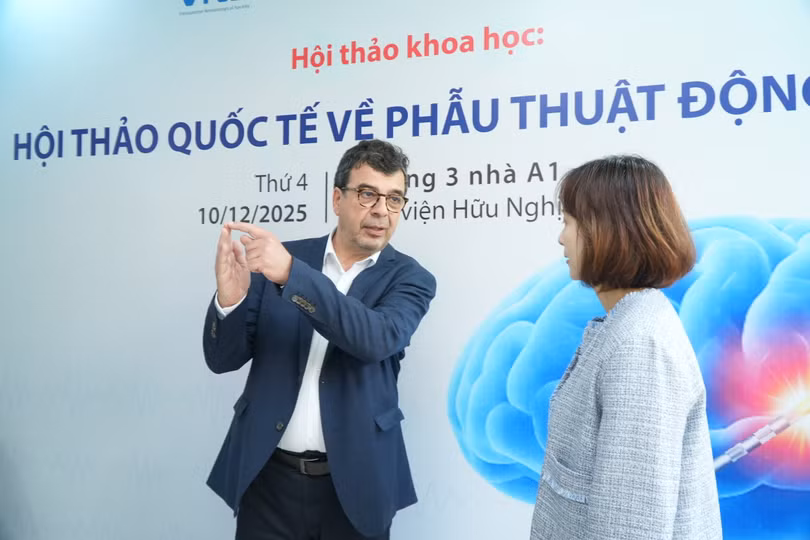 trao doi.JPG