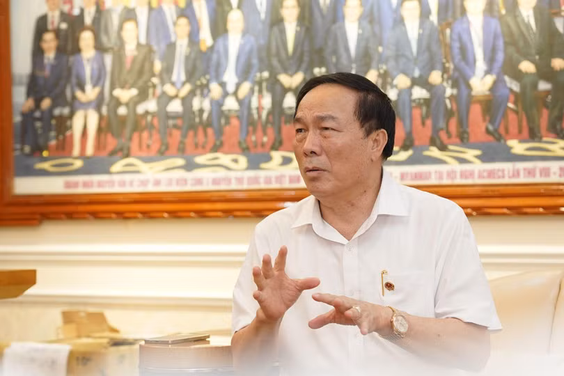 GS.TS. Nguyễn Văn Đệ – Chủ tịch Hiệp hội Bệnh viện tư nhân Việt Nam GS.TS. Nguyễn Văn Đệ – Chủ tịch Hiệp hội Bệnh viện tư nhân Việt Nam