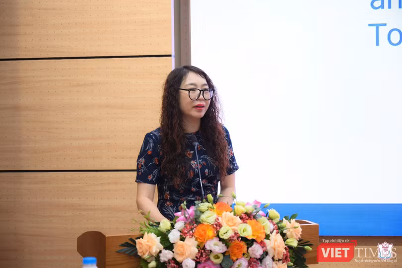 VT_ Kim B Gianng.jpg