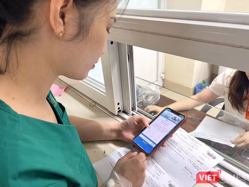 VT-Thanh toán không tiền mặt.JPG