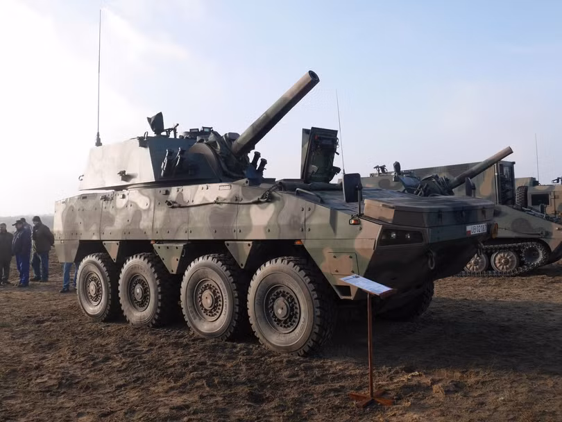 Súng cối tự hành RAK 120mm. Ảnh Military Ukraine Súng cối tự hành RAK 120mm. Ảnh Military Ukraine