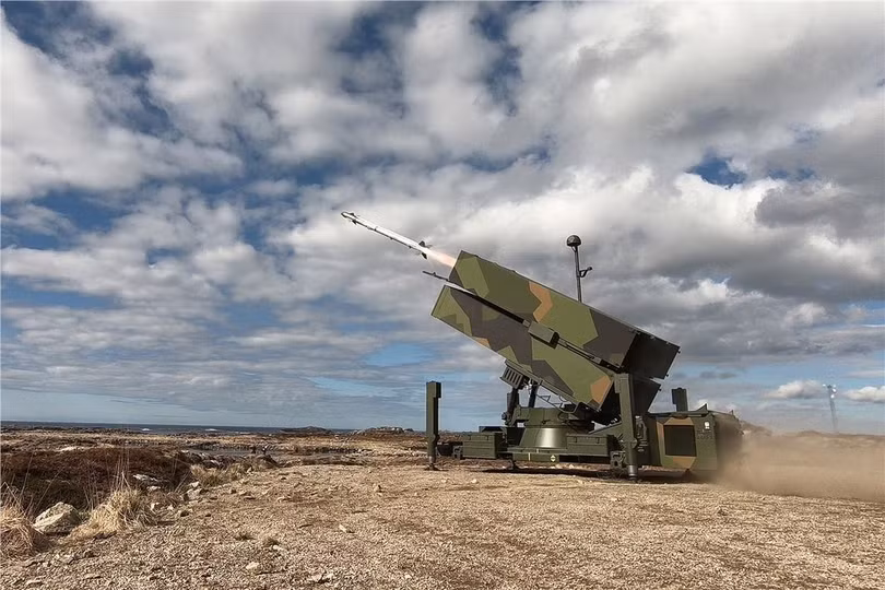 24 tên lửa chiến thuật AIM-9X Block II do Raytheon sản xuất cũng sẽ được Mỹ bán cho Philippines lần này (Ảnh: ASDnews). 24 tên lửa chiến thuật AIM-9X Block II do Raytheon sản xuất cũng sẽ được Mỹ bán cho Philippines lần này (Ảnh: ASDnews).