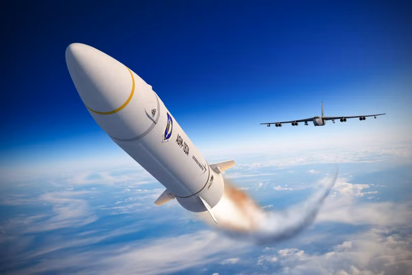 Mỗi quả tên lửa siêu thanh ARRW loại AGM-183 có giá thành tới 14,3 triệu USD (Ảnh: Air Force). Mỗi quả tên lửa siêu thanh ARRW loại AGM-183 có giá thành tới 14,3 triệu USD (Ảnh: Air Force).