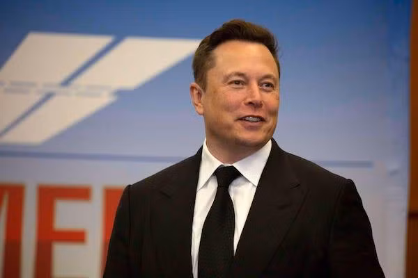 Elon Musk bán 3,6 tỷ USD cổ phần tại Tesla. Ảnh: Forbes Elon Musk bán 3,6 tỷ USD cổ phần tại Tesla. Ảnh: Forbes