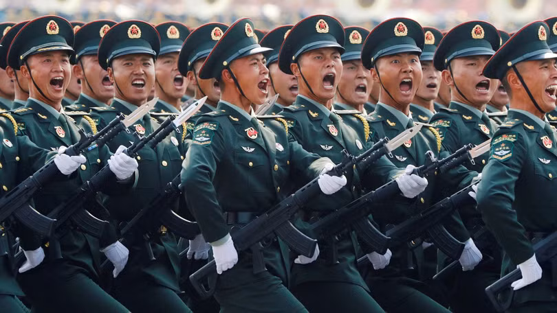 Trung Quốc có sự thay đổi quan trọng khi tuyên bố không đảm bảo rằng sẽ không nổ súng trước (Ảnh: Đa Chiều).