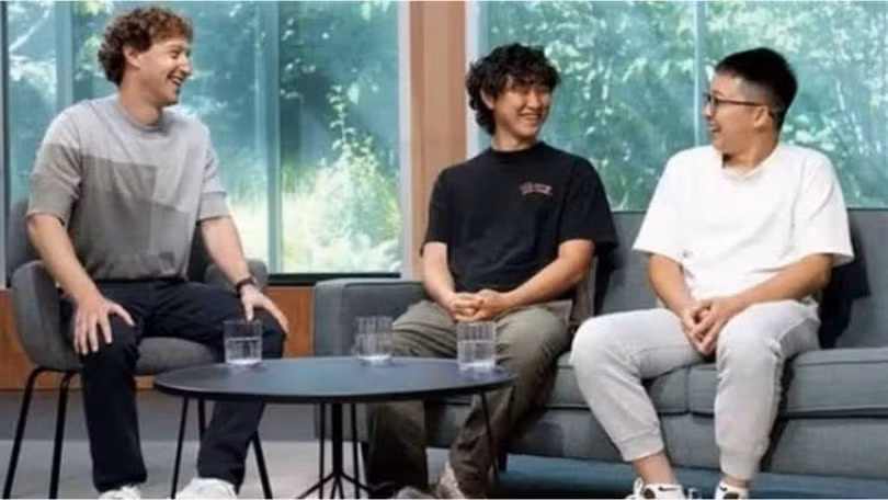 Bộ ba quyền lực AI tại Meta: Mark Zuckerberg, Alexandr Wang và Zhao Shengjia (từ trái qua phải). Ảnh: QQnews.
