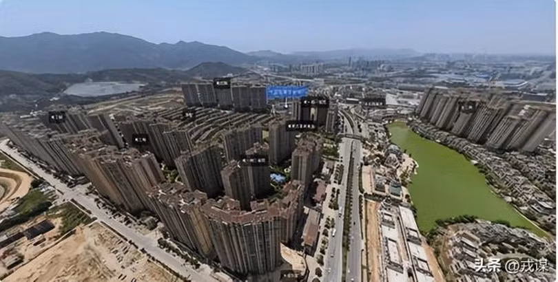 Một dự án nhà ở đã hoàn thành nhưng không bán được khiến chủ dự án trở thành con nợ của ngân hàng. Ảnh: Creaders.