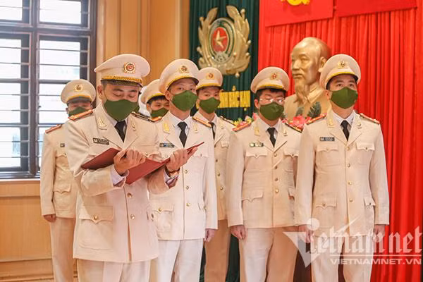 Phòng An ninh mạng và phòng, chống tội phạm công nghệ cao Công an tỉnh Bắc Kạn được thành lập nhằm tăng cường công tác quản lý nhà nước về an ninh mạng trên địa bàn. Phòng An ninh mạng và phòng, chống tội phạm công nghệ cao Công an tỉnh Bắc Kạn được thành lập nhằm tăng cường công tác quản lý nhà nước về an ninh mạng trên địa bàn.