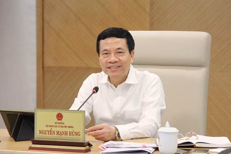 Bộ trưởng Bộ TT&TT Nguyễn Mạnh Hùng.