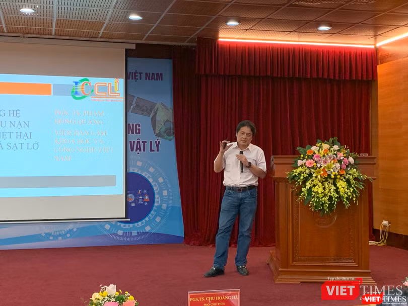 PGS. TS. Phạm Hồng Quang PGS. TS. Phạm Hồng Quang