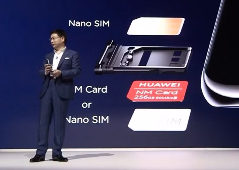 Mặc dù Huawei công bố đã sản xuất được thẻ nhớ MicroSD riêng NM, nhưng tới đây có thể không được phép sử dụng vì không còn tư cách hội viên Hiệp hội SD