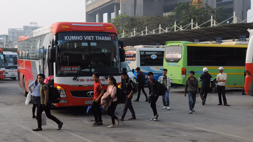 Bến xe Mỹ Đình, Hà Nội. Ảnh: Phạm Hùng Bến xe Mỹ Đình, Hà Nội. Ảnh: Phạm Hùng