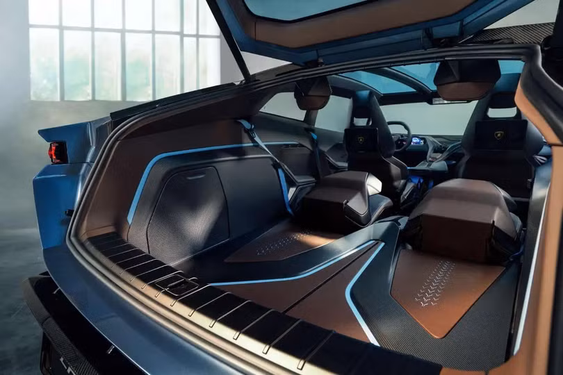 Lamborghini11.jpg