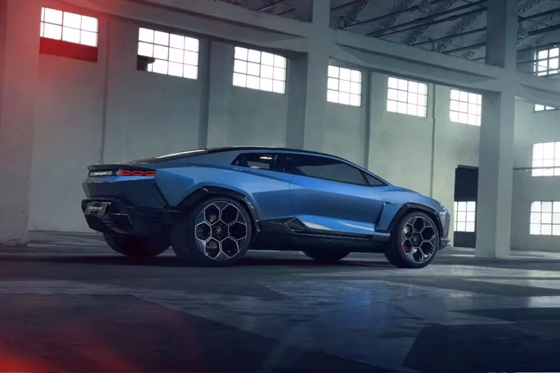 Lamborghini02.jpg