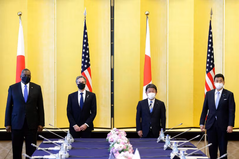Bộ trưởng Quốc phòng và Ngoại giao Mỹ - Nhật tham gia cuộc hội nghị "2+2" tại Tokyo hôm 16/3 (Ảnh: AP).