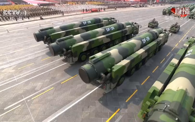 Tên lửa tầm trung Dongfeng-26 được Trung Quốc gọi là "Sát thủ tàu sân bay" (Ảnh: Tân Hoa xã).