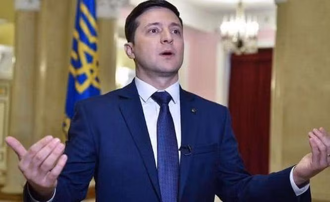 Tháng 1/2021, Tổng thống Ukraine Zelenski tuyên bố trừng phạt 4 công ty và 3 công dân Trung Quốc có liên quan đến việc mua bán cổ phiếu Motor Sich (Ảnh: Dwnews). Tháng 1/2021, Tổng thống Ukraine Zelenski tuyên bố trừng phạt 4 công ty và 3 công dân Trung Quốc có liên quan đến việc mua bán cổ phiếu Motor Sich (Ảnh: Dwnews).