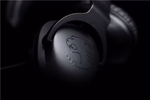 Ngắm tai nghe chơi game Roccat Cross
