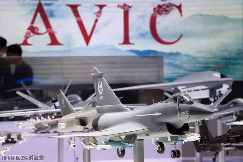 J-10C Trung Quoc.jpg