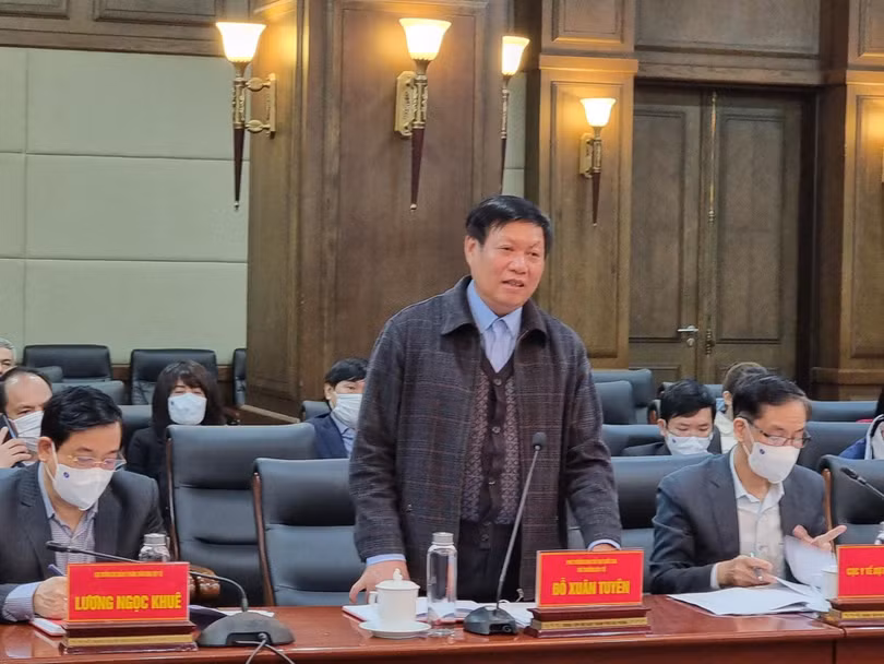 Thứ trưởng Bộ Y tế Đỗ Xuân Tuyên – Phó Ban Chỉ đạo Quốc gia phòng , chống dịch COVID-19 tại Hải Phòng sáng nay 30/1 Thứ trưởng Bộ Y tế Đỗ Xuân Tuyên – Phó Ban Chỉ đạo Quốc gia phòng , chống dịch COVID-19 tại Hải Phòng sáng nay 30/1