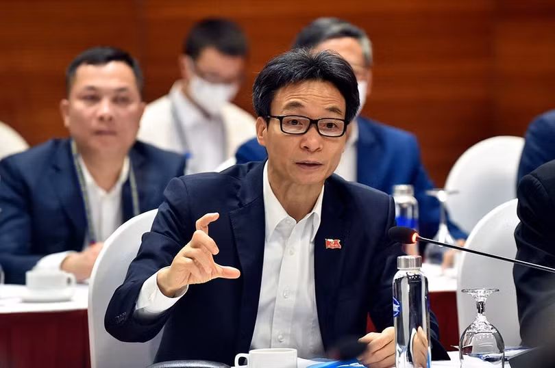 Phó Thủ tướng Vũ Đức Đam yêu cầu nhanh chóng khoanh vùng, dập dịch Phó Thủ tướng Vũ Đức Đam yêu cầu nhanh chóng khoanh vùng, dập dịch
