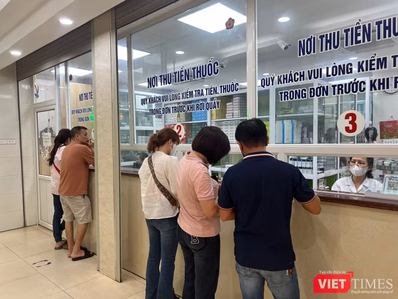VT_Nha thuoc.JPG