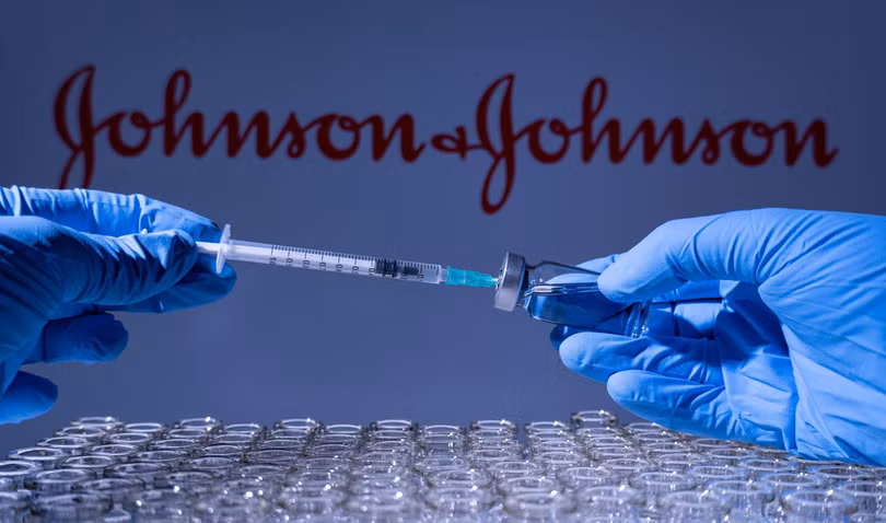 FDA cảnh báo vaccine vaccine Johnson & Johnson có thể gây hội chứng thần kinh nguy hiểm (Ảnh: pharmaceutical-technology). FDA cảnh báo vaccine vaccine Johnson & Johnson có thể gây hội chứng thần kinh nguy hiểm (Ảnh: pharmaceutical-technology).