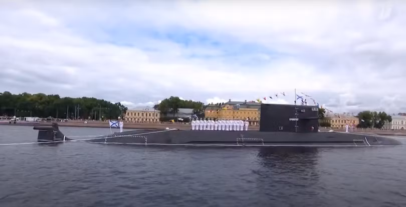 Tàu ngầm Type 677 "Kronstadt" (Ảnh: guancha). Tàu ngầm Type 677 "Kronstadt" (Ảnh: guancha).
