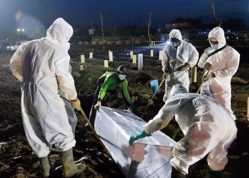 Biến chủng Delta đã gây số ca tử vong kỷ lục ở Indonesia (Ảnh: Jakarta Post). Biến chủng Delta đã gây số ca tử vong kỷ lục ở Indonesia (Ảnh: Jakarta Post).