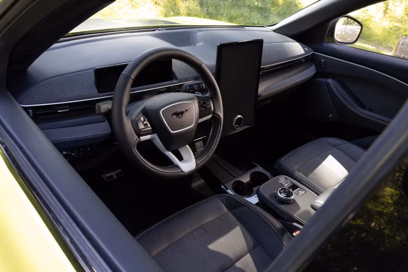 FordMustang11.jpg