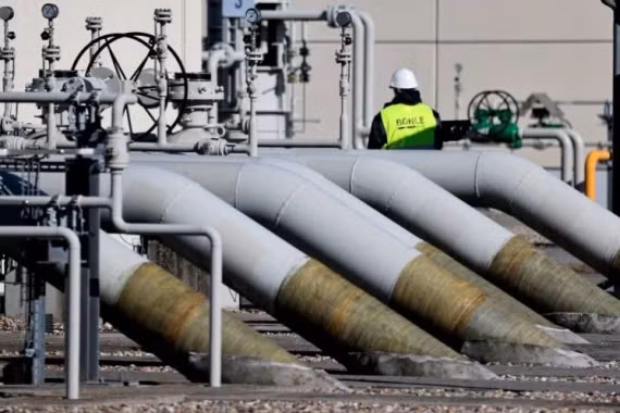 Nga tuyên bố ngừng vô thời hạn việc cung cấp khí đốt cho châu Ậu qua tuyến ống Nord Stream-1 khiến châu Âu phải sớm đương đầu với mùa Đông lạnh giá (Ảnh: Reuters).
