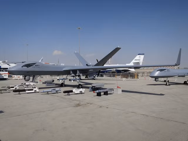UAV Winglong-2 của Trung Quốc được cho là trình độ công nghệ tương tương MQ-9 của Mỹ nhưng giá rẻ hơn nhiều lần (Ảnh: Sohu). UAV Winglong-2 của Trung Quốc được cho là trình độ công nghệ tương tương MQ-9 của Mỹ nhưng giá rẻ hơn nhiều lần (Ảnh: Sohu).