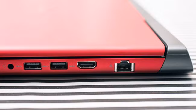 Đánh giá laptop Dell Inspiron 7000 ảnh 9