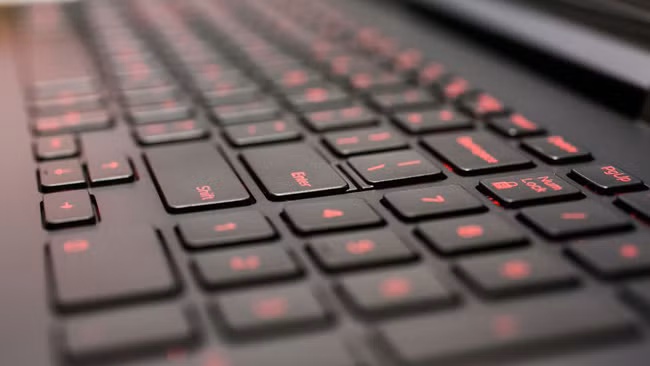 Đánh giá laptop Dell Inspiron 7000 ảnh 3