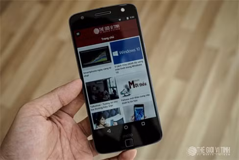 Cận cảnh Moto Z