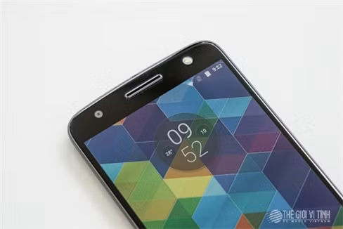 Cận cảnh Moto Z